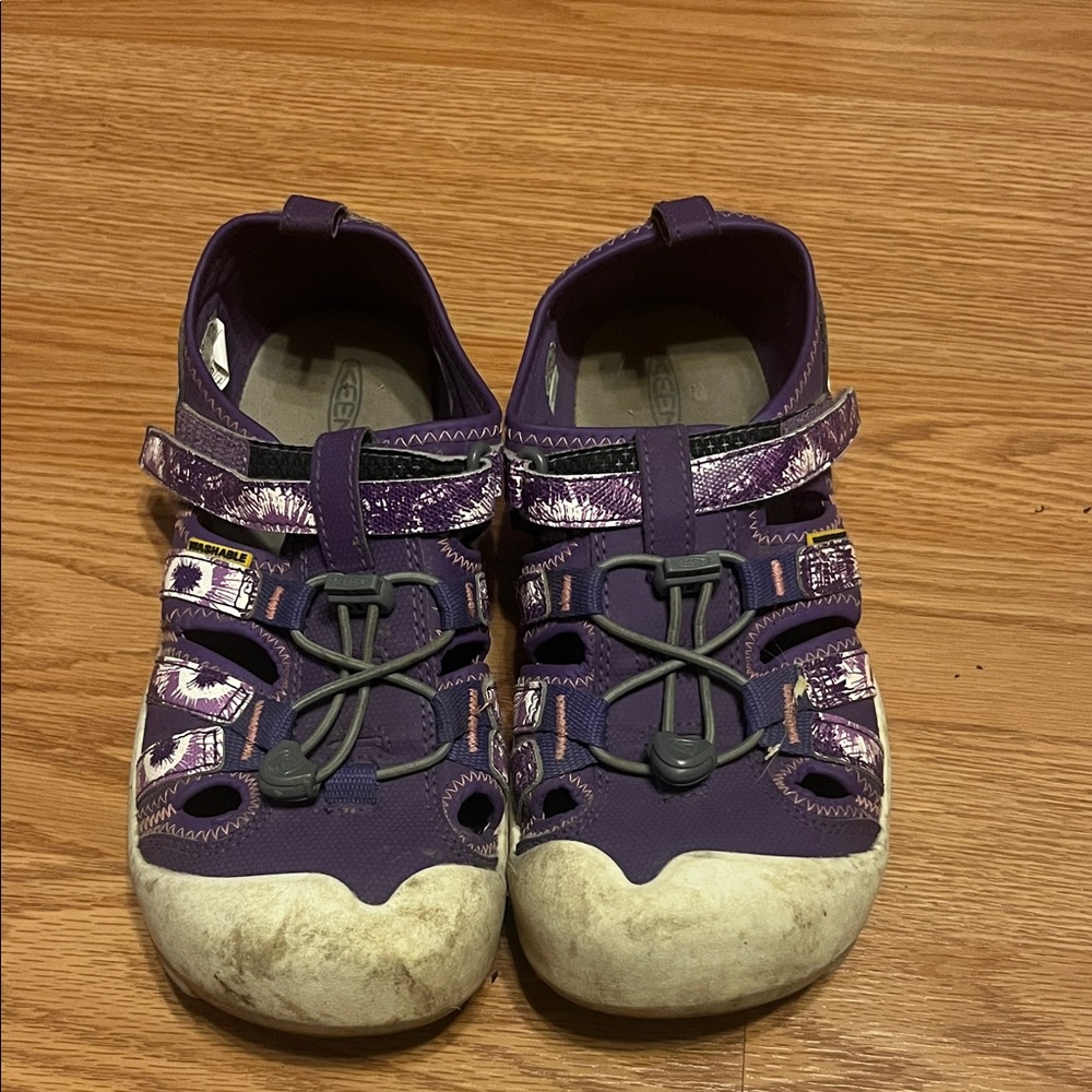 Keen Kids Vibrant Purple Sandals